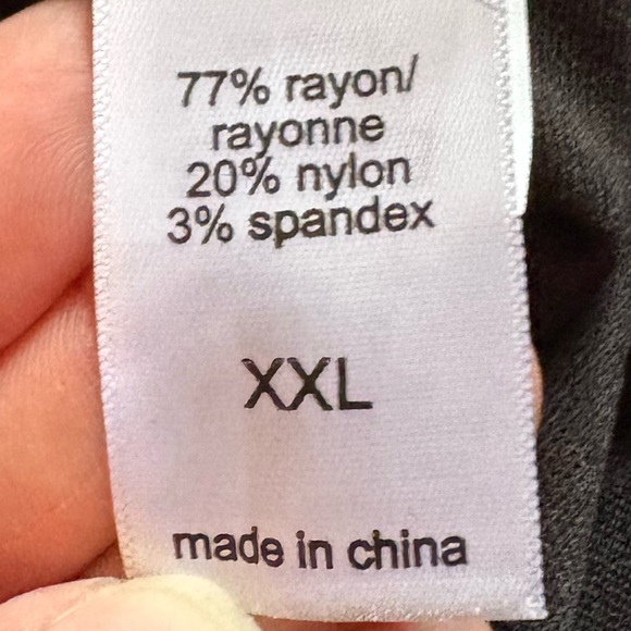 Maurice’s Black XXL Crops Pants - Picture 5 of 7